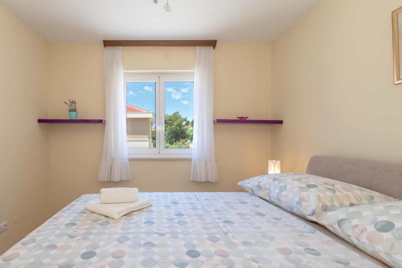 Villa Lille Trogir Exterior foto