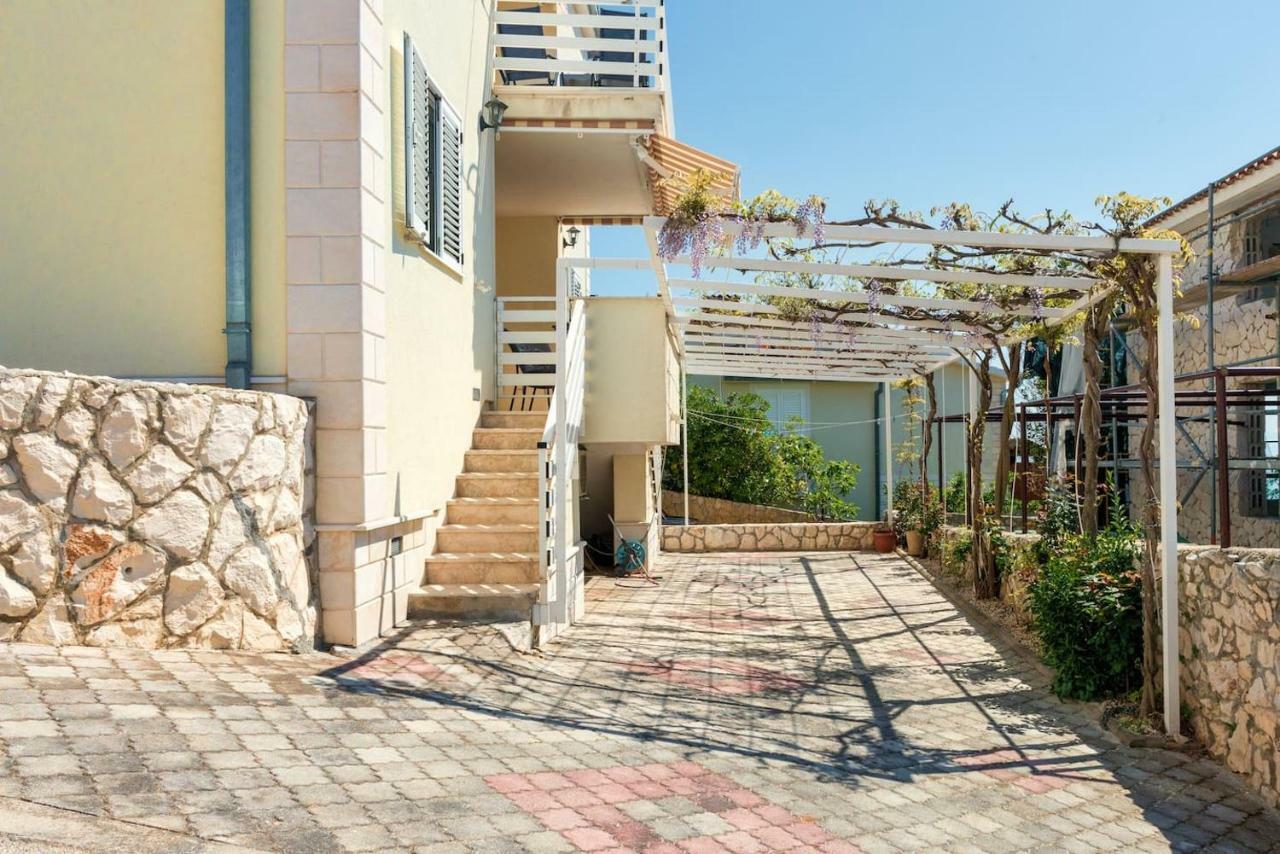 Villa Lille Trogir Exterior foto